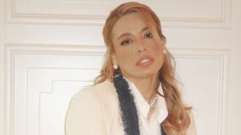 Beatriz Reis aposta em look exclusivo para prestigiar desfile da Philipp Plein em Milão