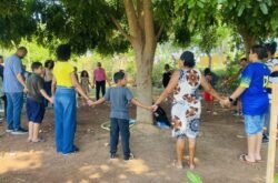 Cras Nova Esperança reúne crianças, adolescentes e idosos para encontro de gerações