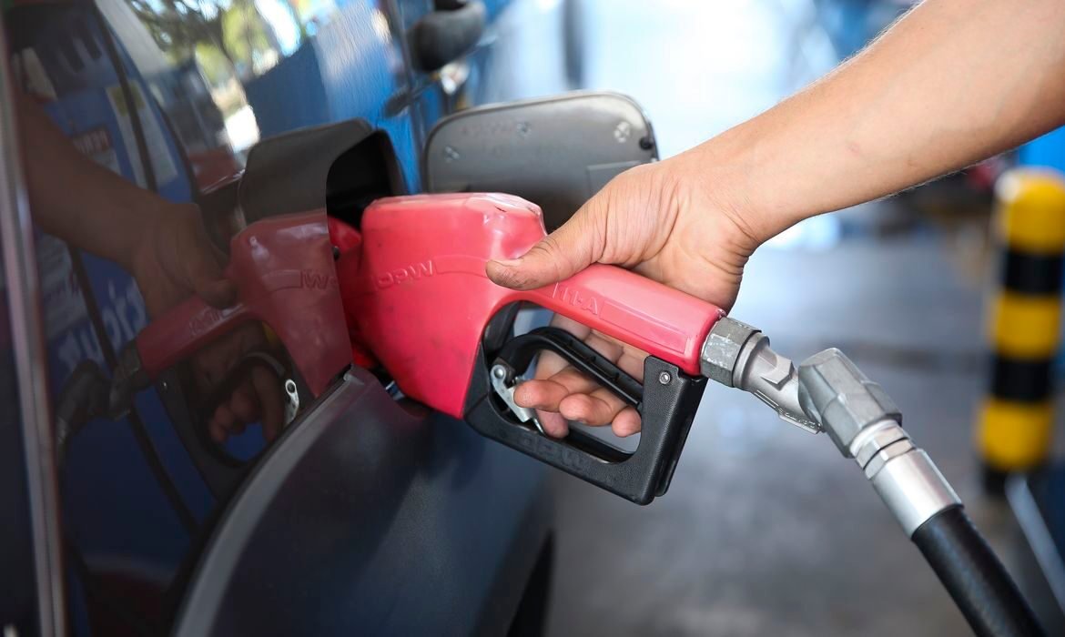 Fazenda garante manutenção de subsídio de R$ 2,12 para o óleo diesel