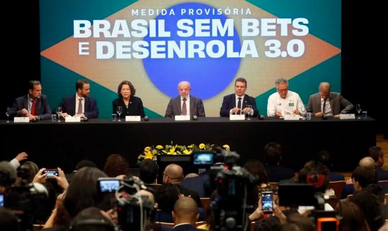 Governo cria 3ª fase do Desenrola com compra de dívidas pela União