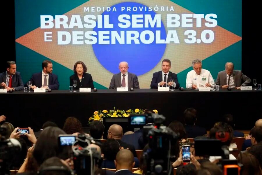 Governo cria 3ª fase do Desenrola com compra de dívidas pela União