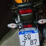Guarda Municipal aborda moto com placa encoberta em Várzea Grande