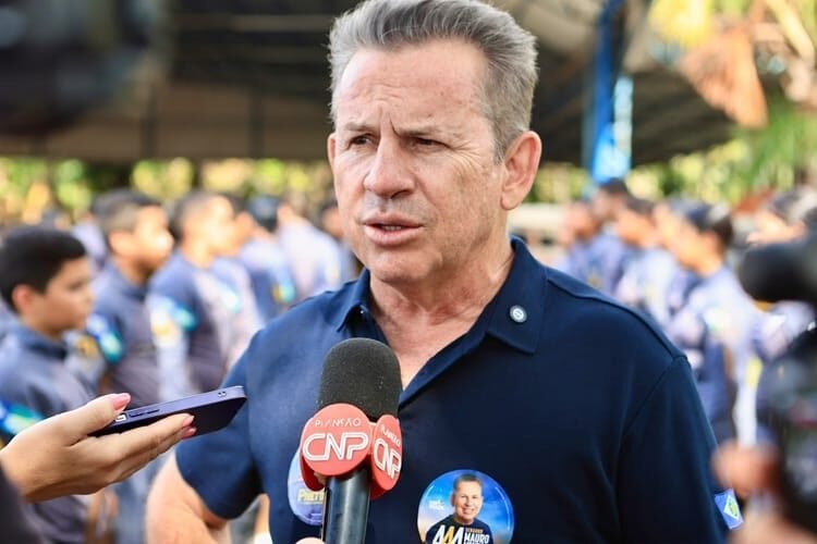 Mauro Mendes rebate Flávio Bolsonaro e defende gestão em Mato Grosso