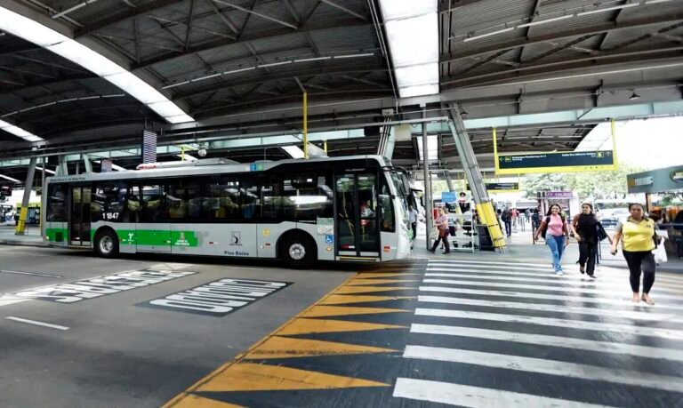 Operação combate infiltração do PCC no transporte público em São Paulo