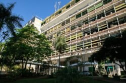 Prefeitura de Cuiabá paga salários de setembro e movimenta R$ 146 milhões na economia