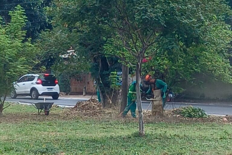 Prefeitura reforça limpeza e zeladoria em bairros de Várzea Grande