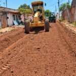 Ruas do Três Barras são preparadas para receber pavimentação asfáltica