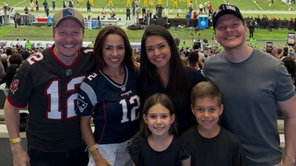 Thais Fersoza curte NFL no Brasil com família e celebra: ‘A gente curte muito’
